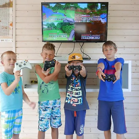 Aida Letniskowe - 5 Min Od Morza - Plac Zabaw & Animacje Dla Dzieci Lodge *